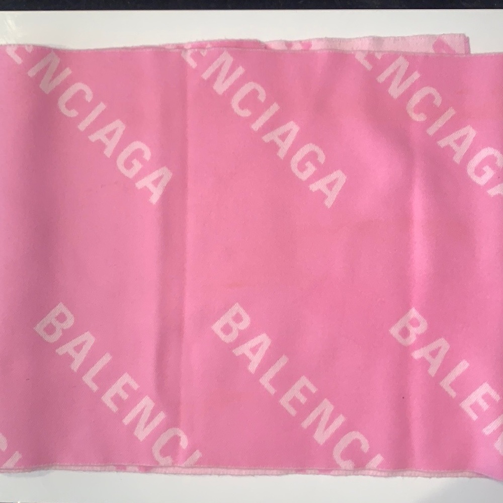‼️NEW SEASON BALENCIAGA ‼️ - Picture 4 of 4